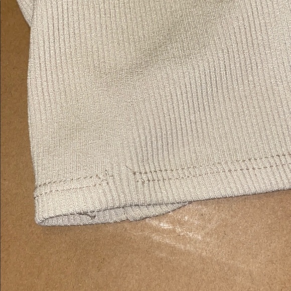 Zara Ruffle Crop Top SOLD - Picture 5 of 5